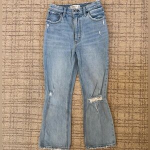 Abercrombie & Fitch The kick flare intra high rise Jeans. Size 25.